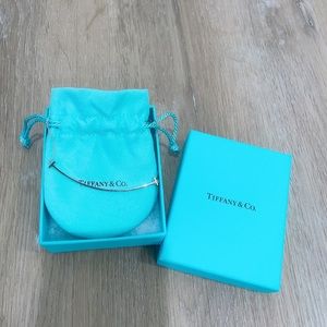 Tiffany Sterling silver large smile pendant 16inches to 18 inches adjustable